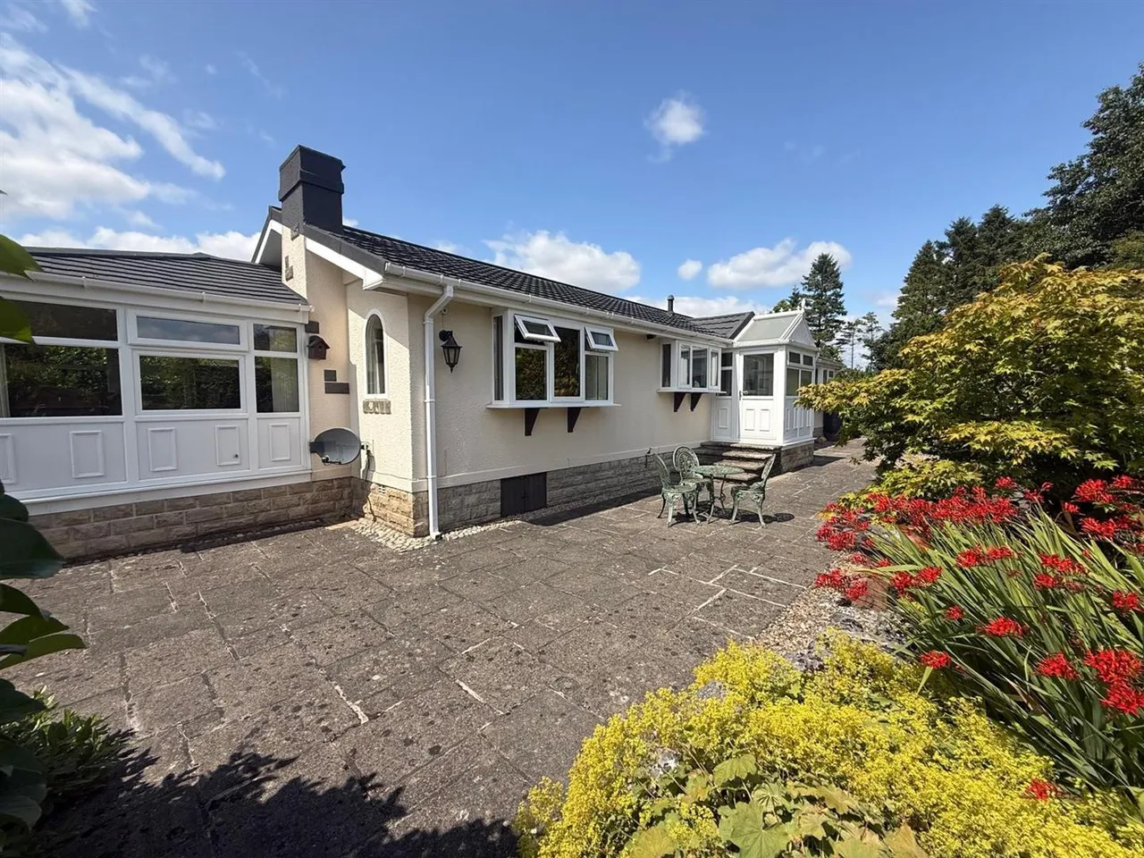 3 bed property for sale — Rowan Lane, Long Ashes Park, Threshfield, Skipton, BD23 5PJ
