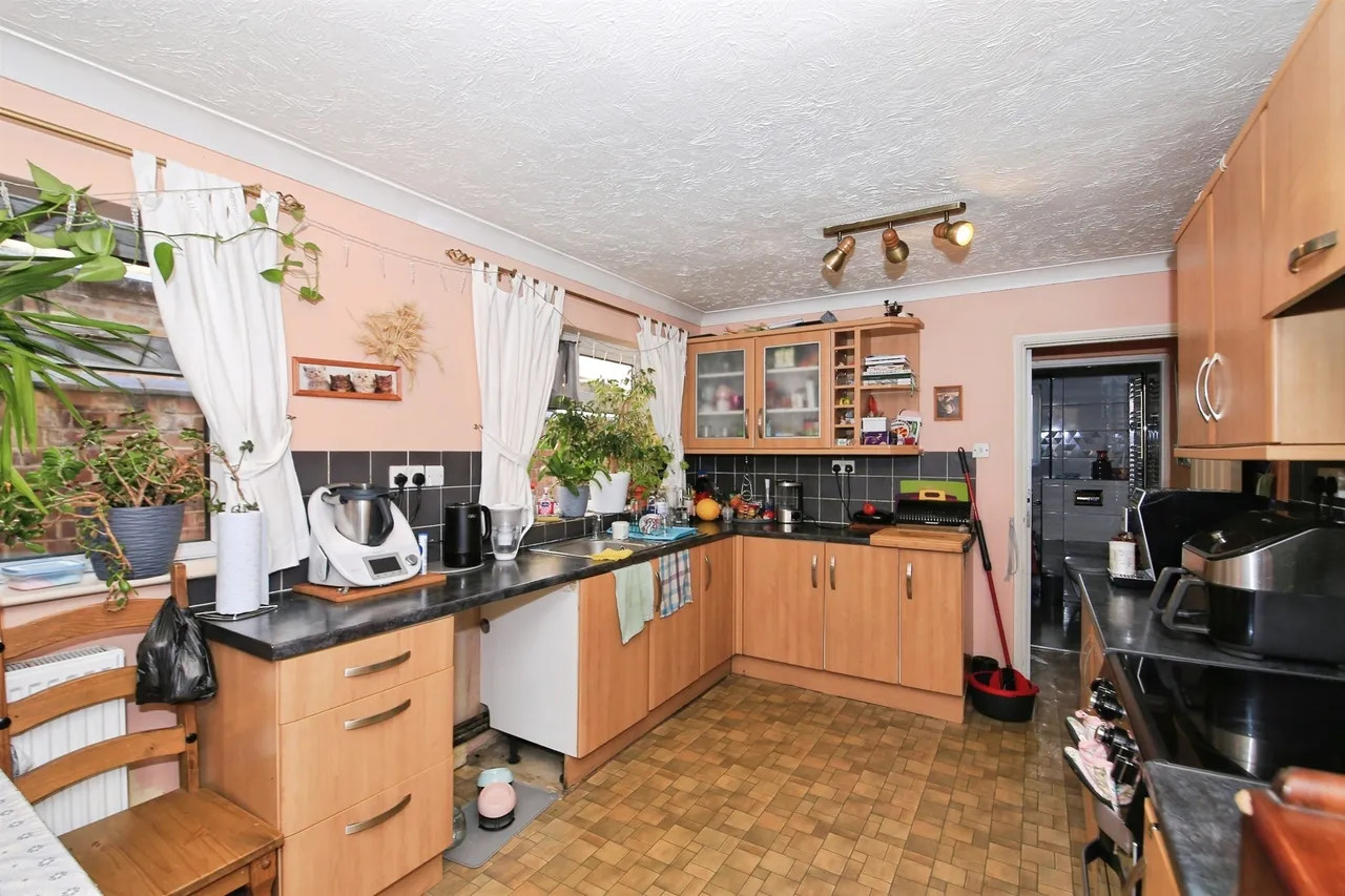 Eastfield Road, Peterborough, PE1, photo 4