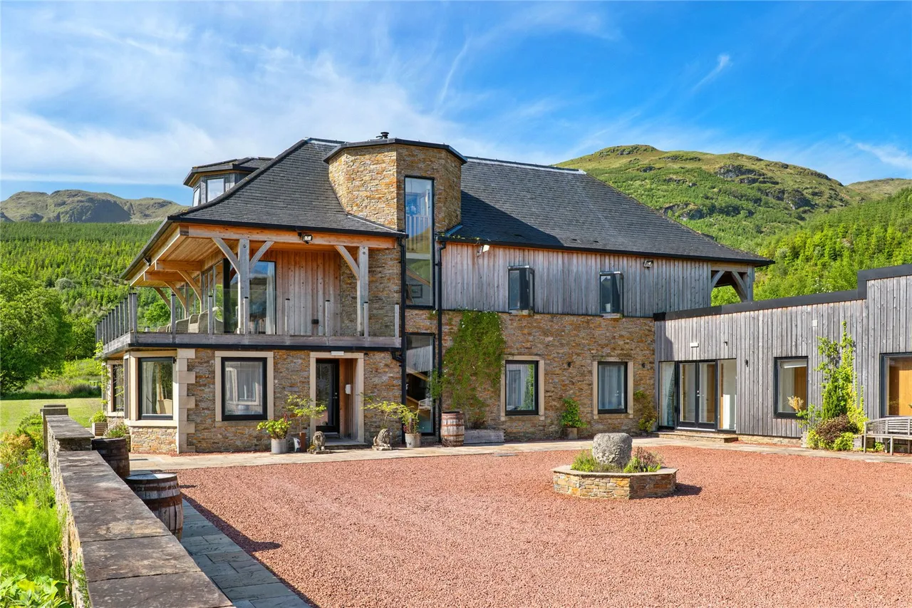 Carrick Castle Estate, Lochgoilhead, PA24, photo 11