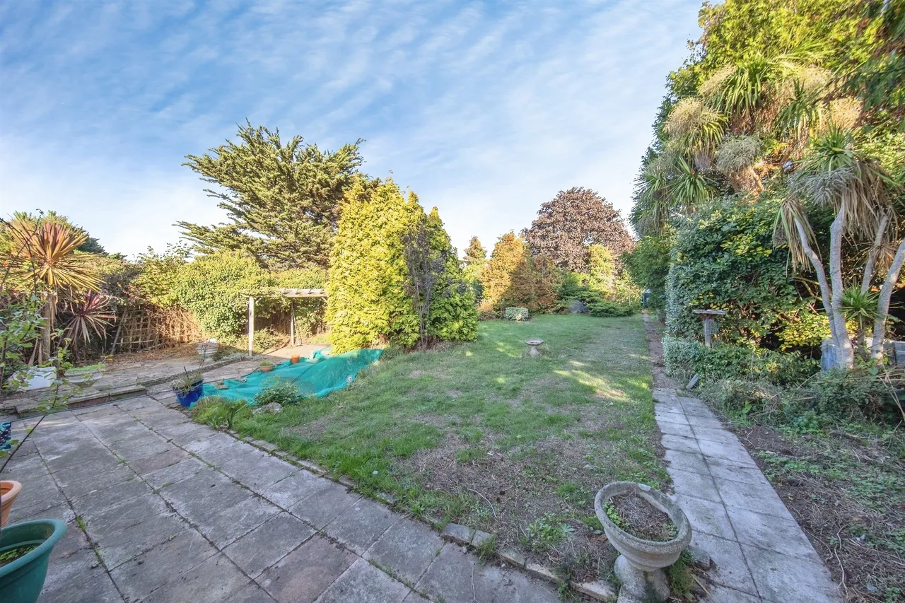 Main Road, Harwich, CO12, photo 18