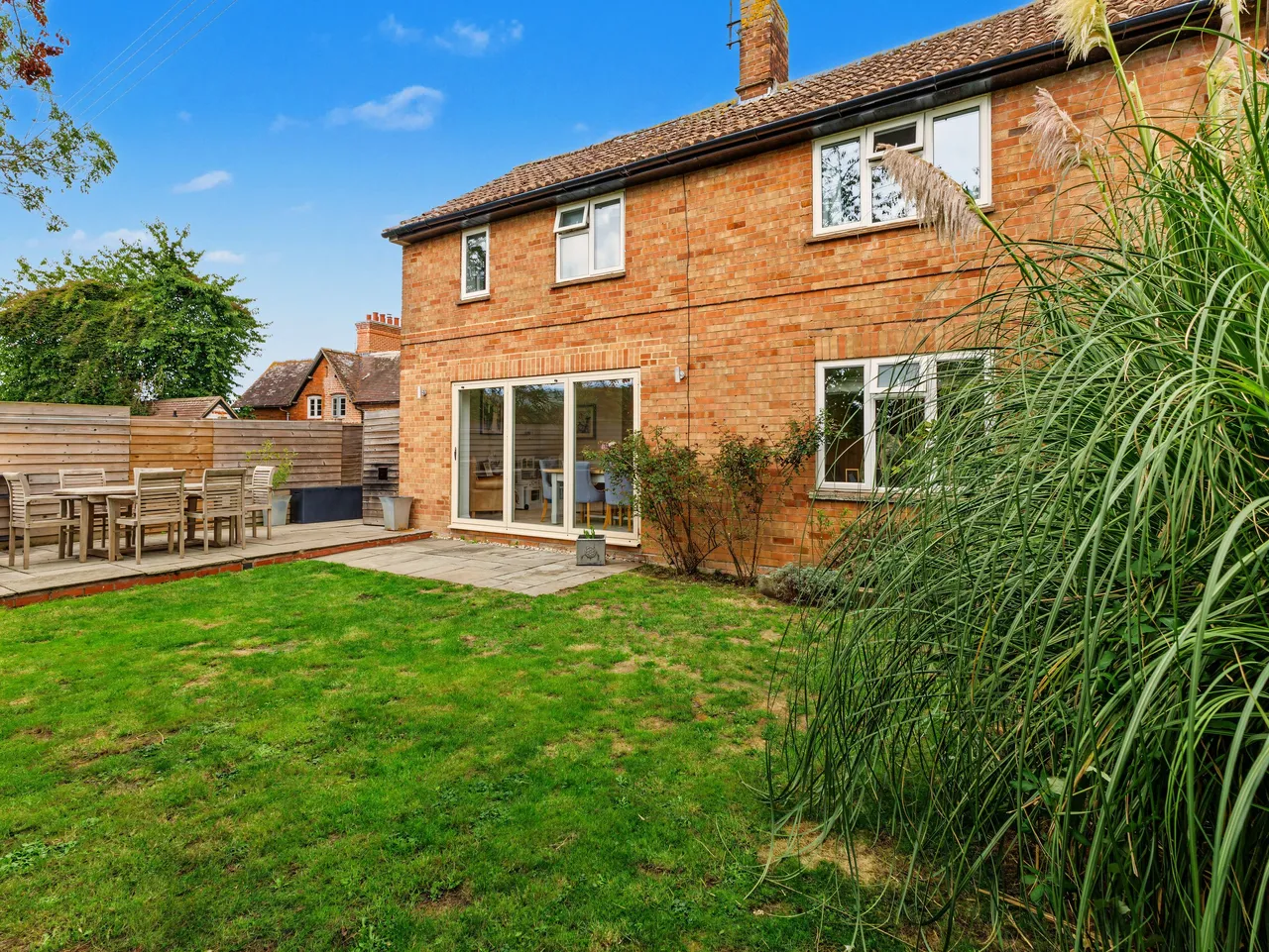 Main Street, Dumbleton, WR11, photo 23