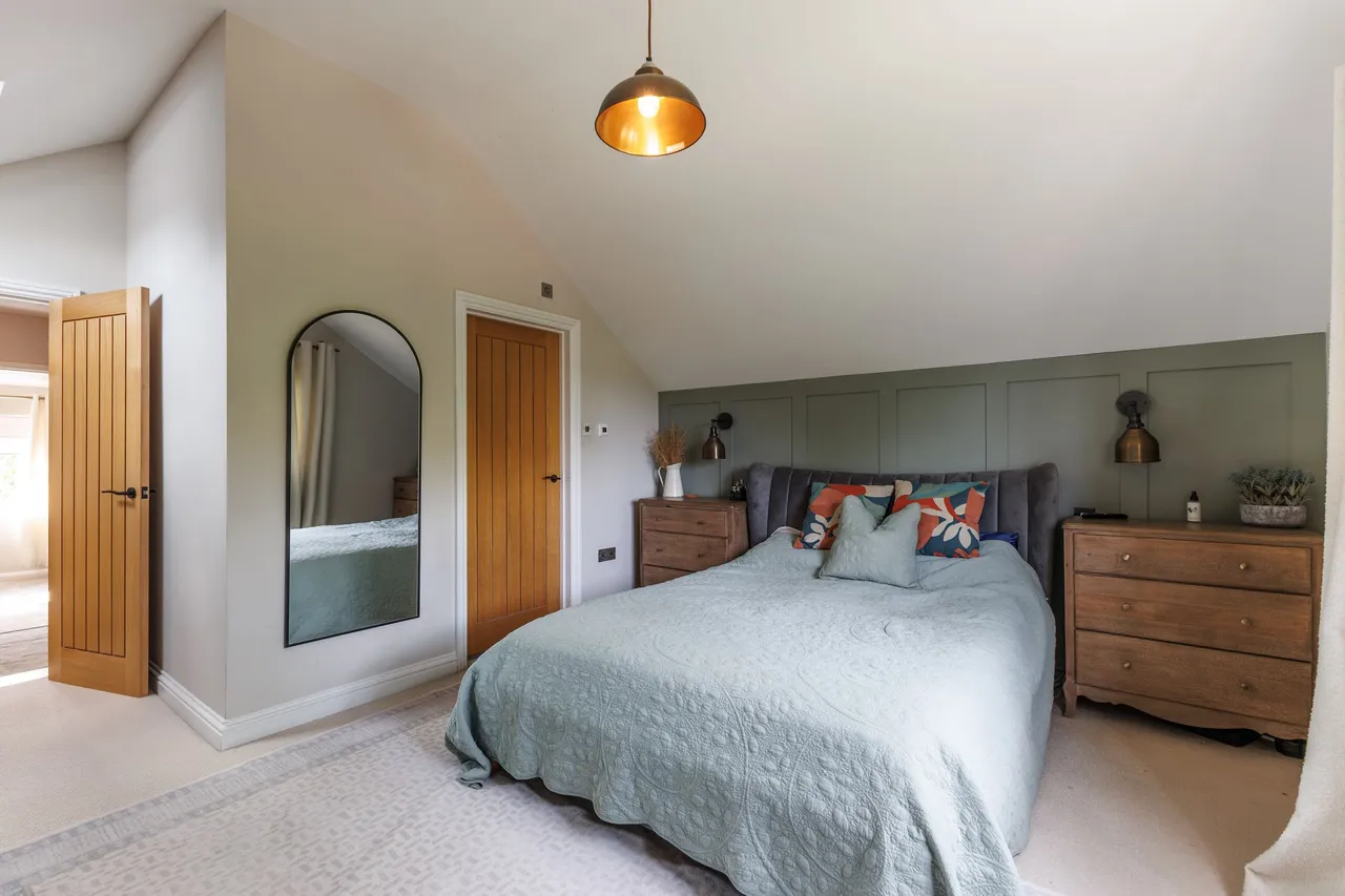 Main Street, Dumbleton, WR11, photo 14