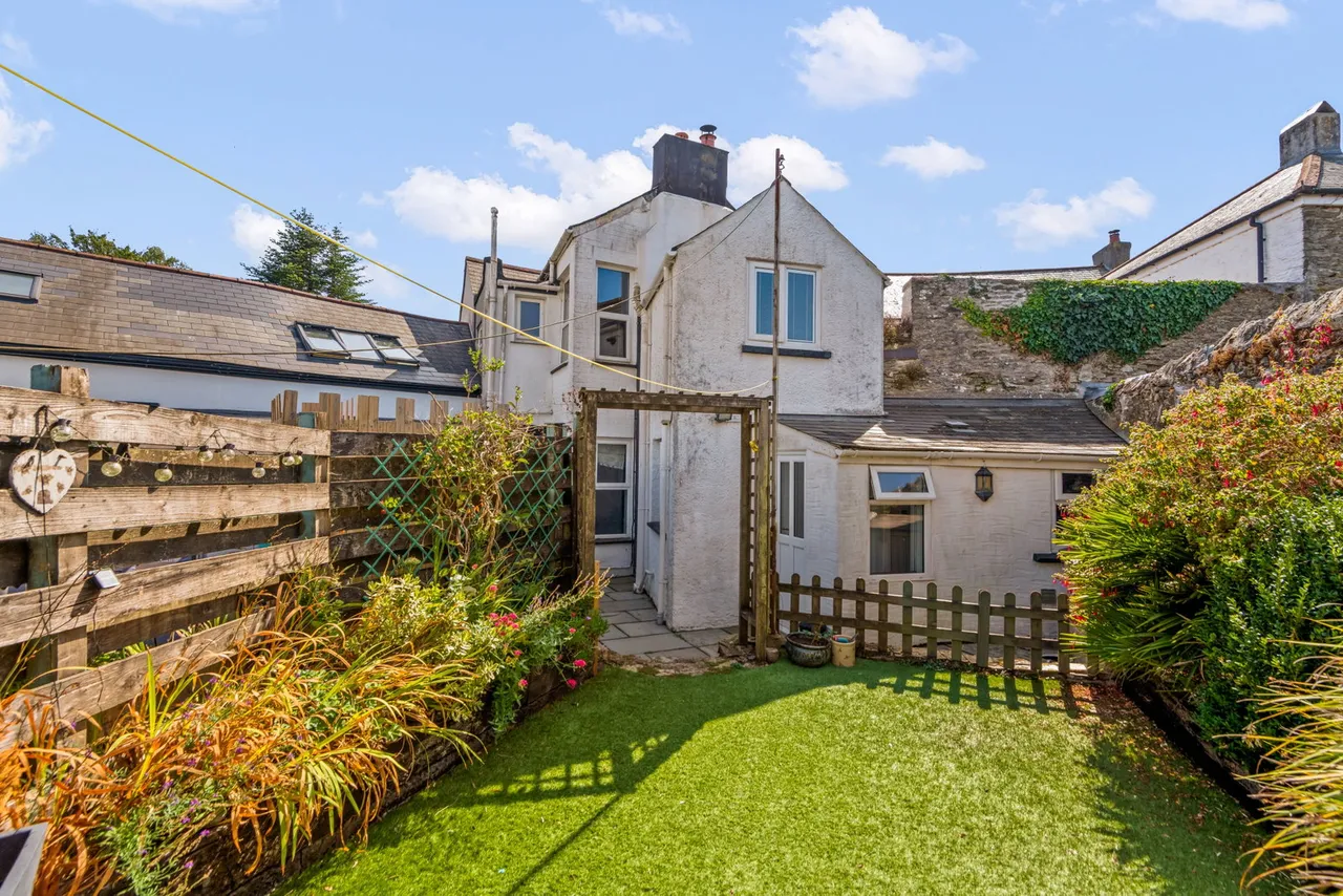 The Square, Saltash, PL12, photo 10