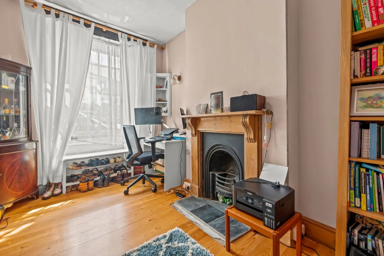The Square, Saltash, PL12, photo 8