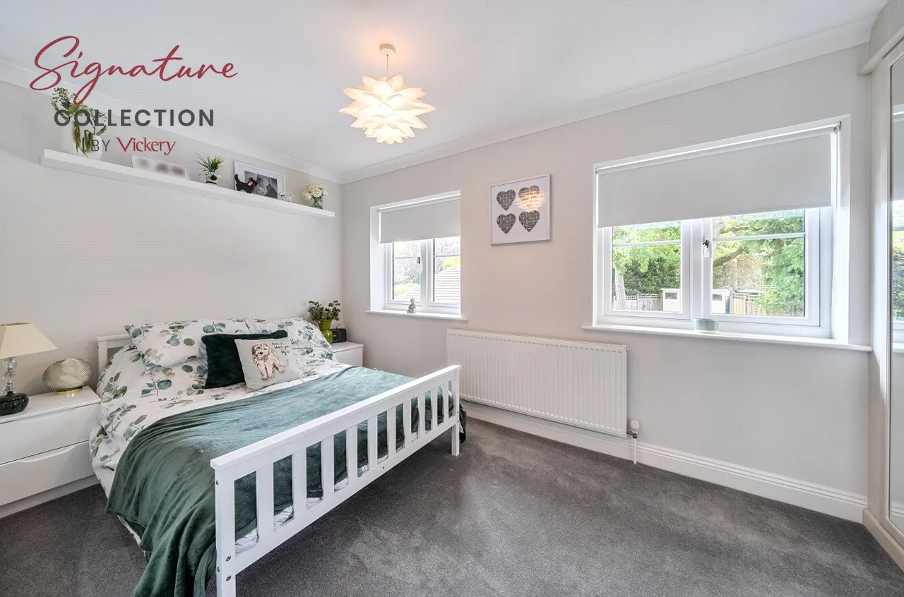 Fernhill Lane, Blackwater, Camberley, Hampshire, GU17 9HA, photo 23