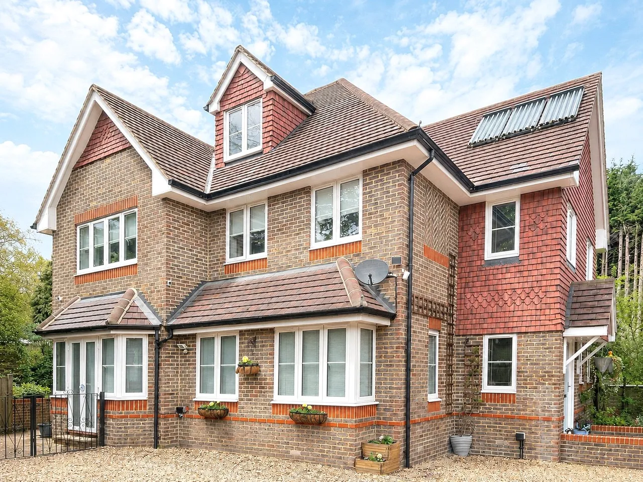 Fernhill Lane, Blackwater, Camberley, Hampshire, GU17 9HA, photo 26