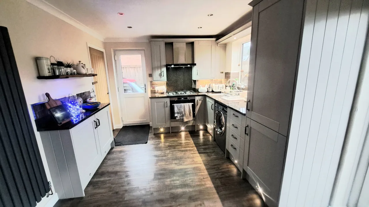 Rhodfa Brynrhos, Glanamman, SA18, photo 4