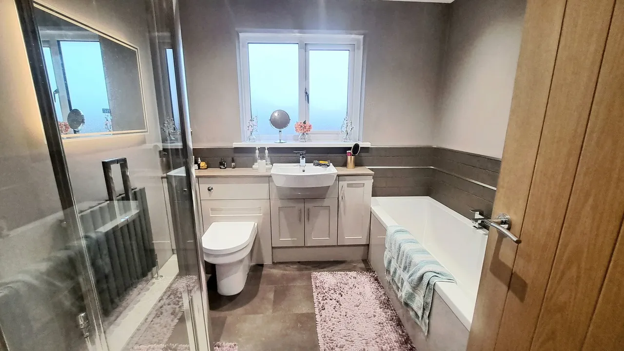 Rhodfa Brynrhos, Glanamman, SA18, photo 12