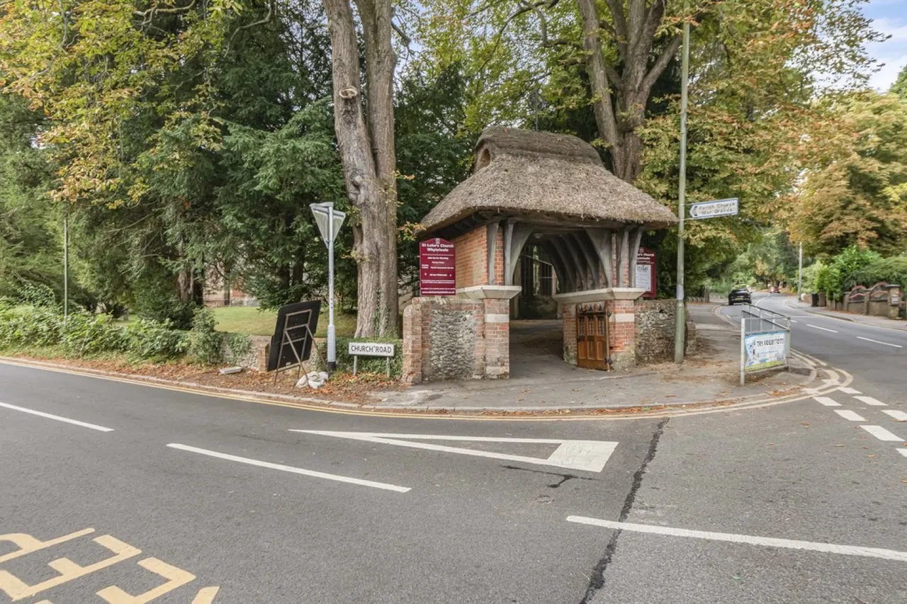 Windsor Court, Hornchurch Hill, CR3, photo 18