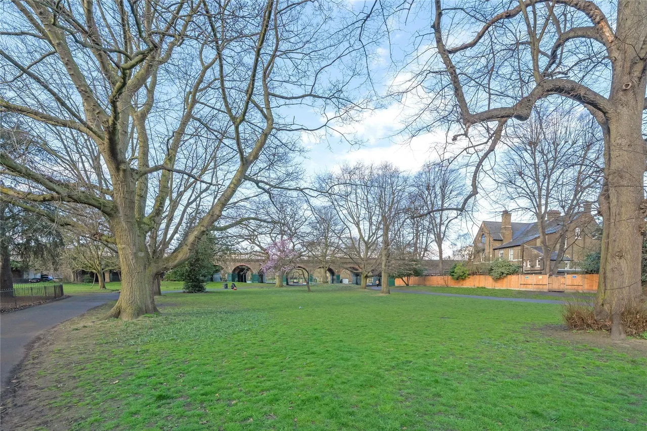 King Street, London, W6, photo 10