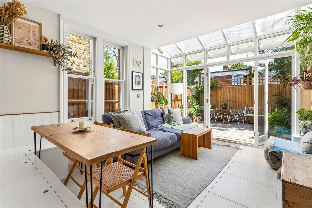 2 bed flat for sale — Holmewood Gardens, London, SW2