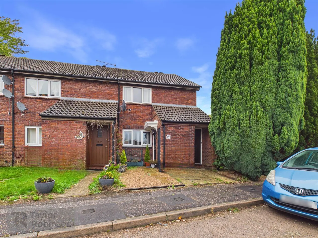 1 bed property for sale, Hillingdale, Broadfield, RH11