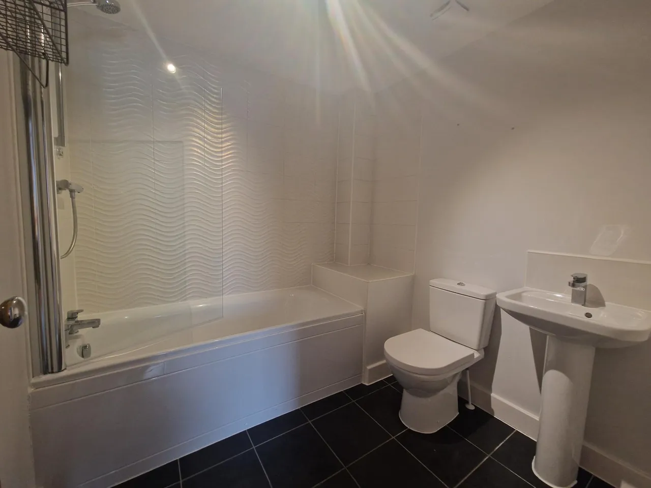 Larkspur Drive, WF7, photo 8