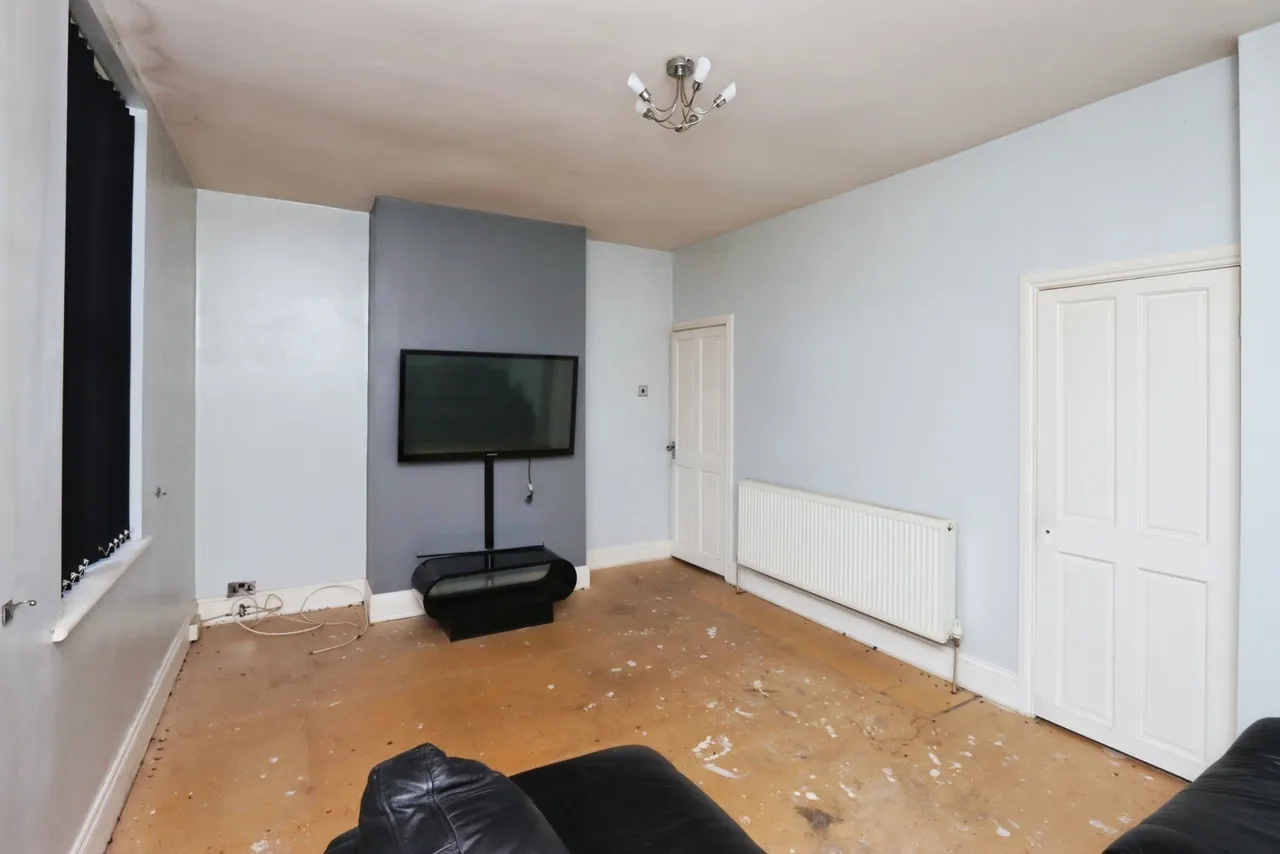 Queens Road, Sheffield, South Yorkshire, S2, photo 2