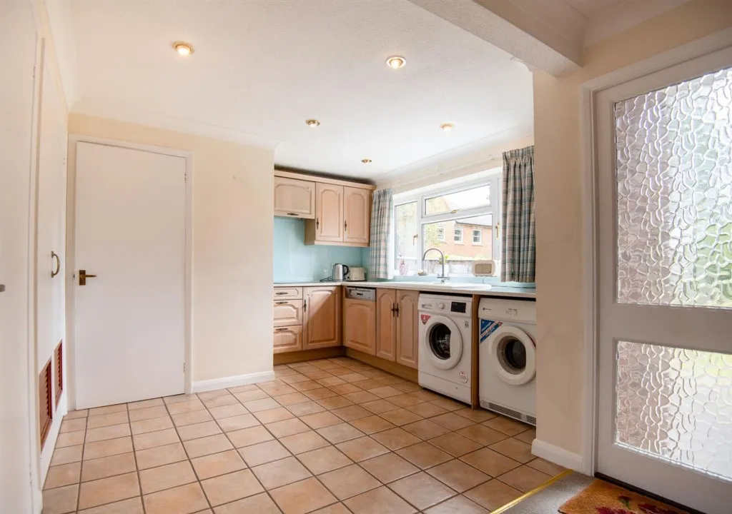The Promenade, Wellingborough, NN8, photo 13