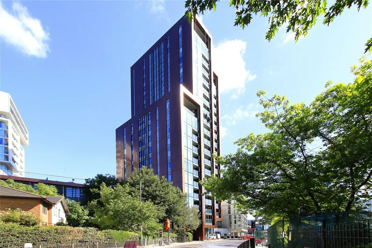 Buckhold Road, London, SW18, photo 10