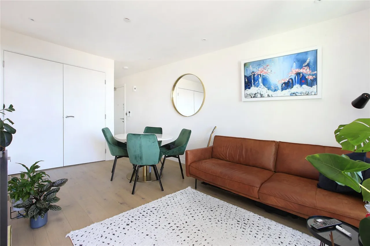 Buckhold Road, London, SW18, photo 9