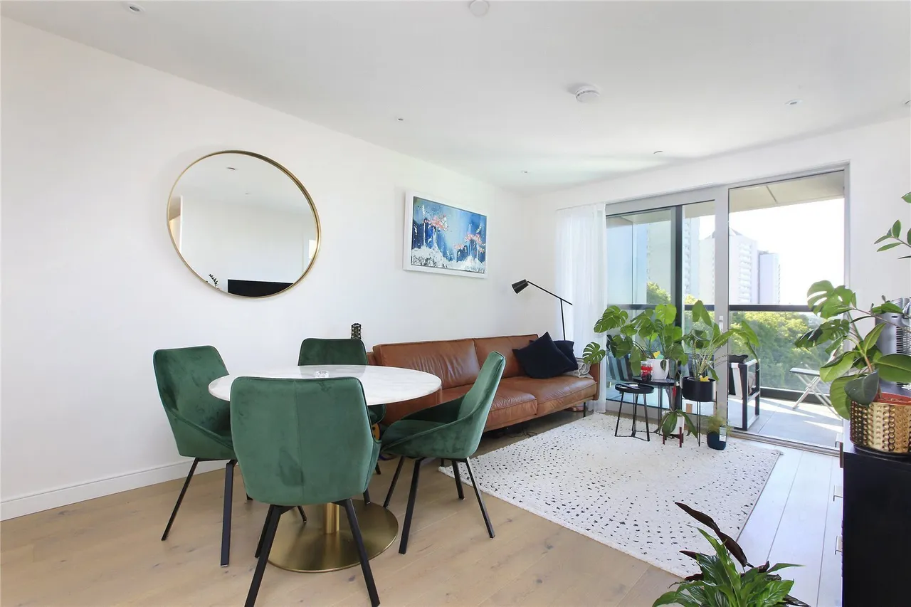 Buckhold Road, London, SW18, photo 8