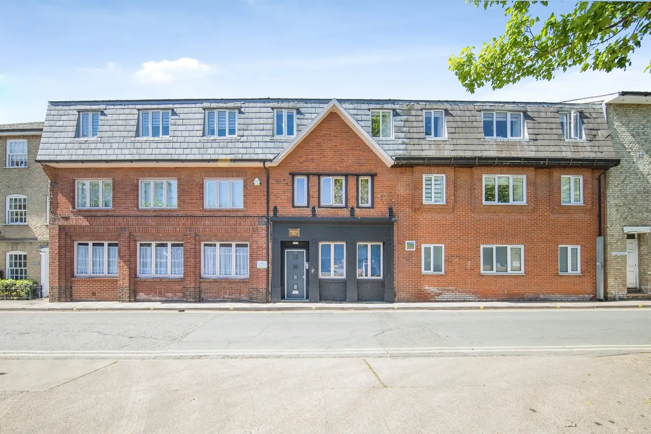 2 bed flat for sale — Foundation Street, Ipswich