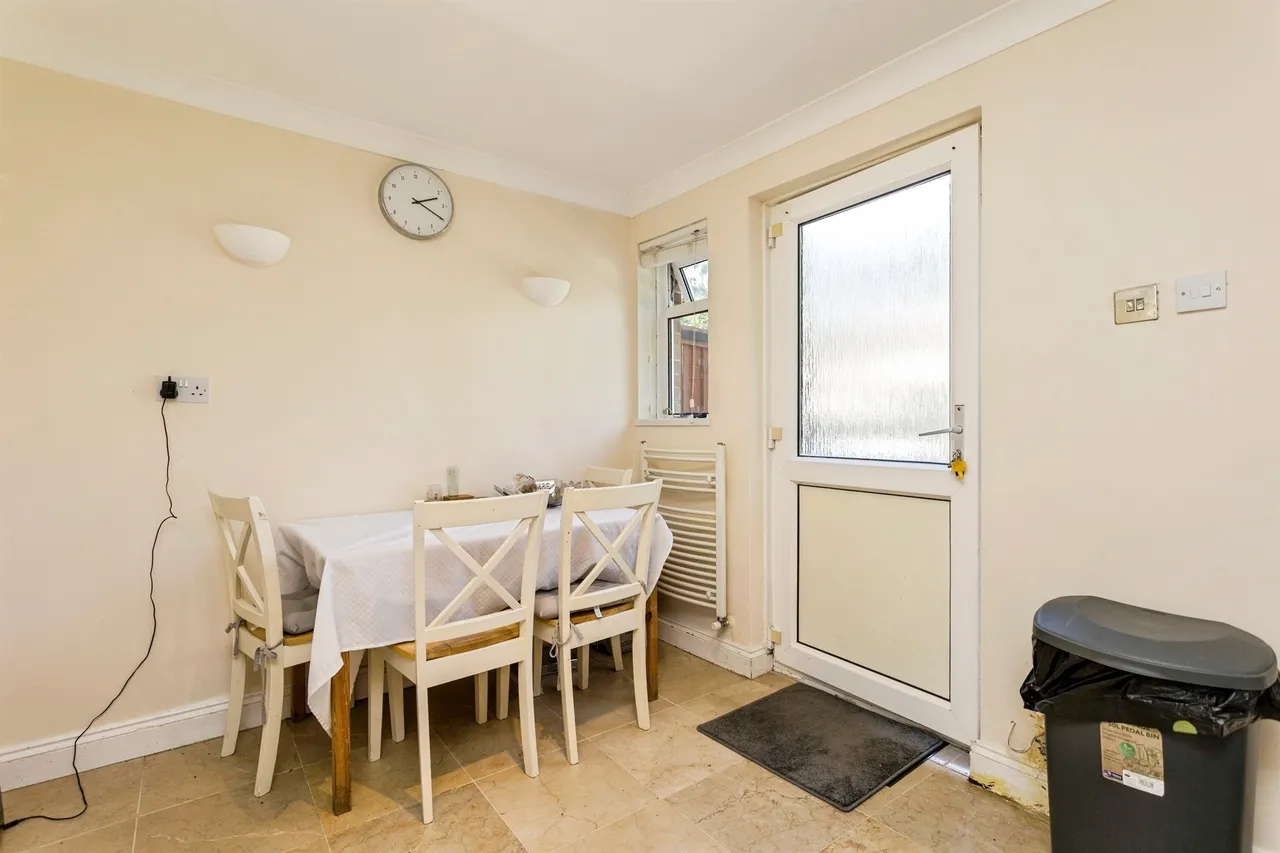 Steyning Close, Crawley, RH10, photo 9