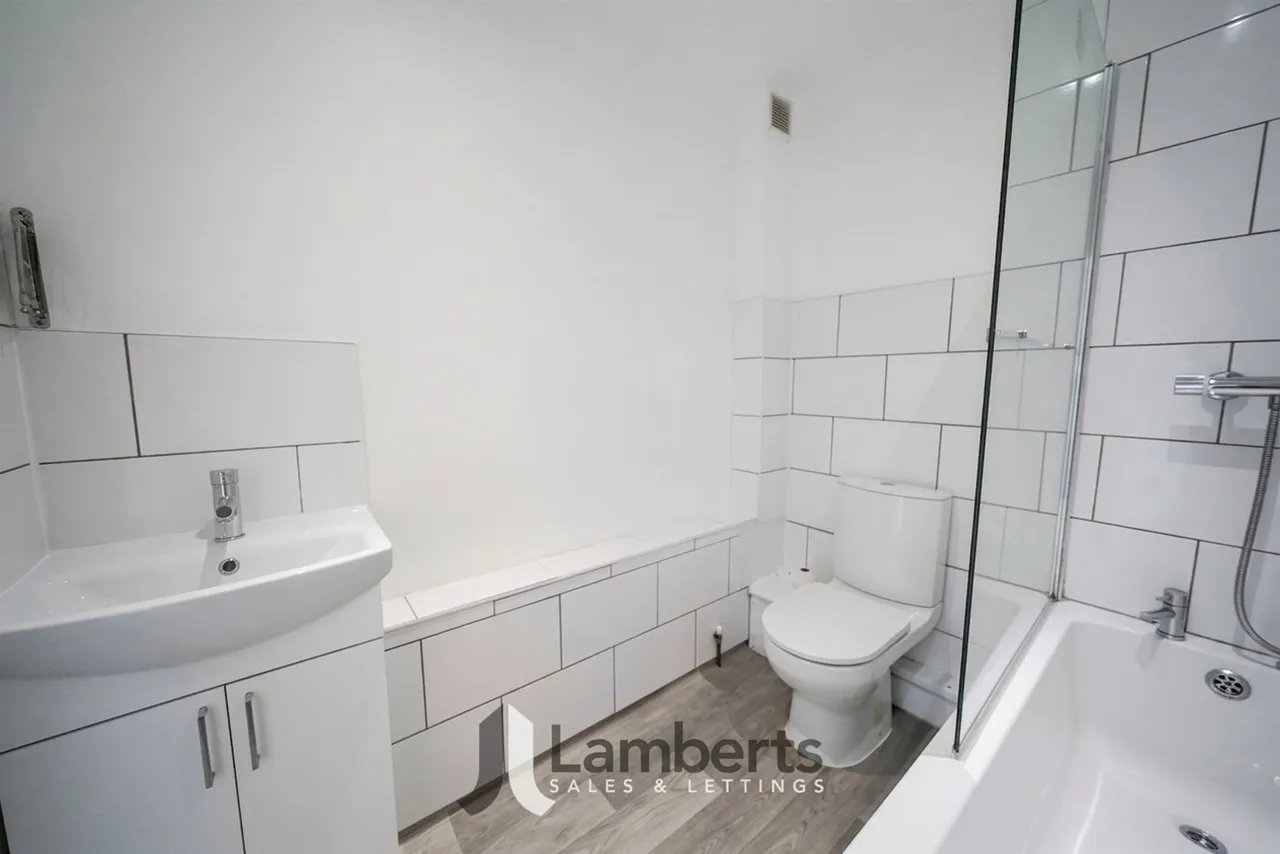 102 Southcrest Road, Redditch, photo 8