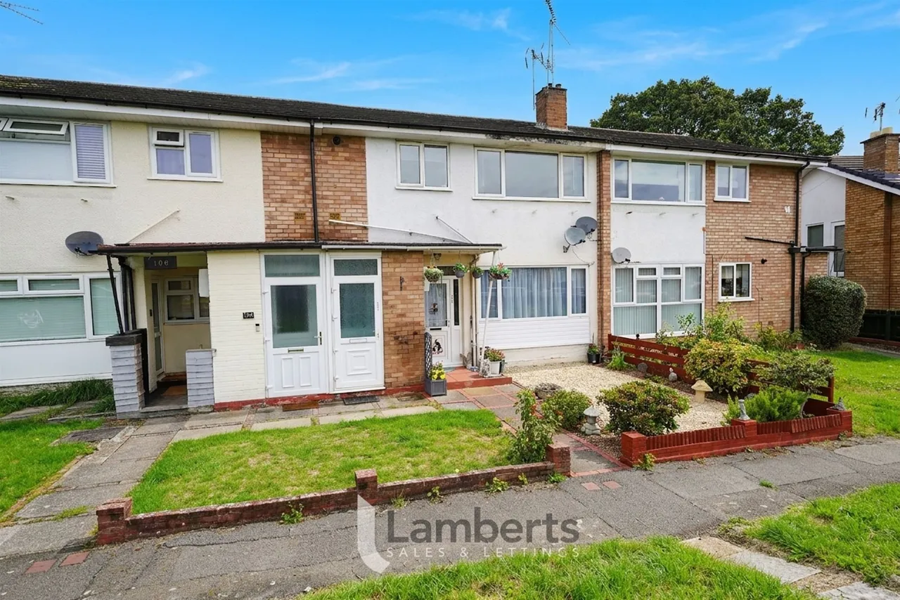 2 bed flat for sale — 102 Southcrest Road, Redditch