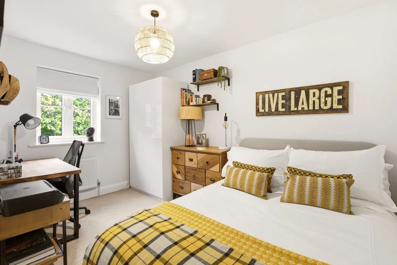 Heron Close, Wheathampstead, AL4, photo 10
