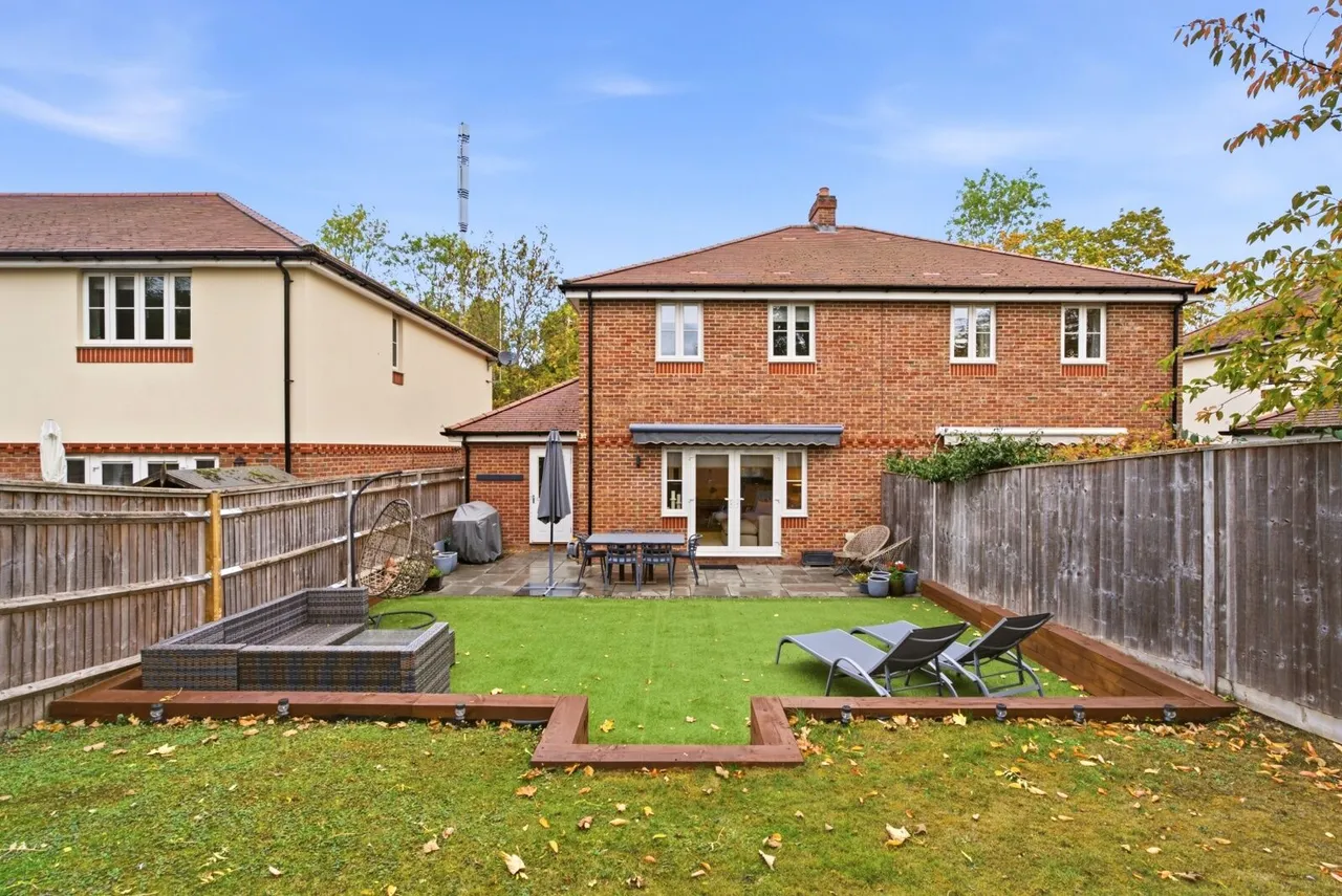 Heron Close, Wheathampstead, AL4, photo 20