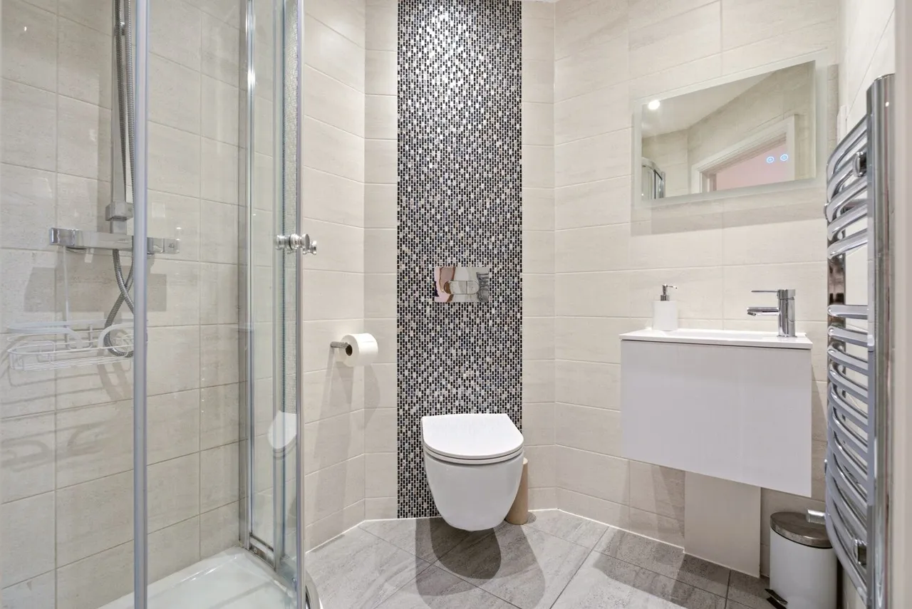 Heron Close, Wheathampstead, AL4, photo 8