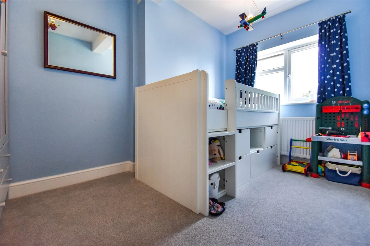 Holly Road, Aldershot, Hampshire, GU12 4RL, photo 8