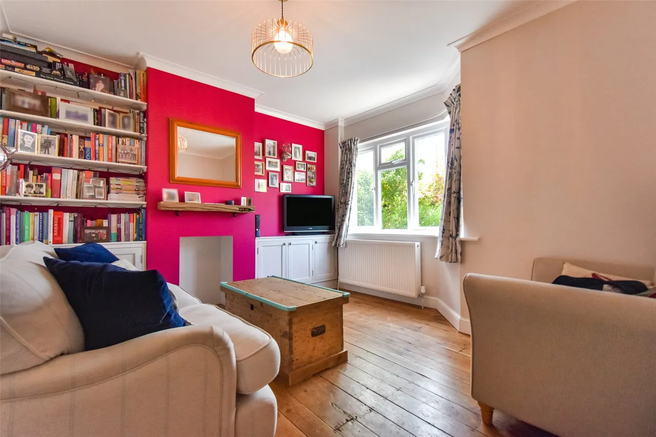 Holly Road, Aldershot, Hampshire, GU12 4RL, photo 2