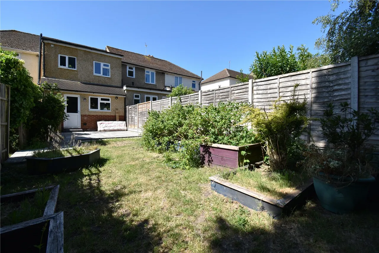 Holly Road, Aldershot, Hampshire, GU12 4RL, photo 13