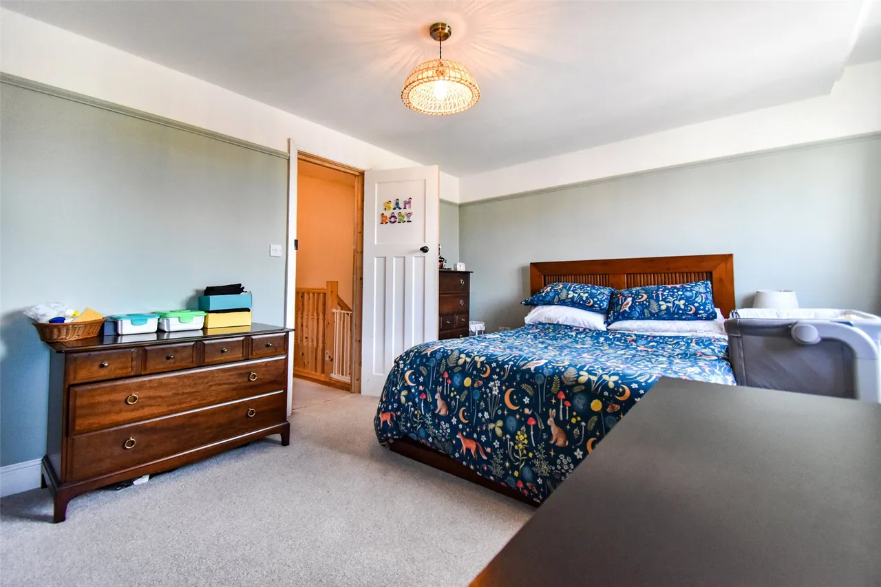 Holly Road, Aldershot, Hampshire, GU12 4RL, photo 10