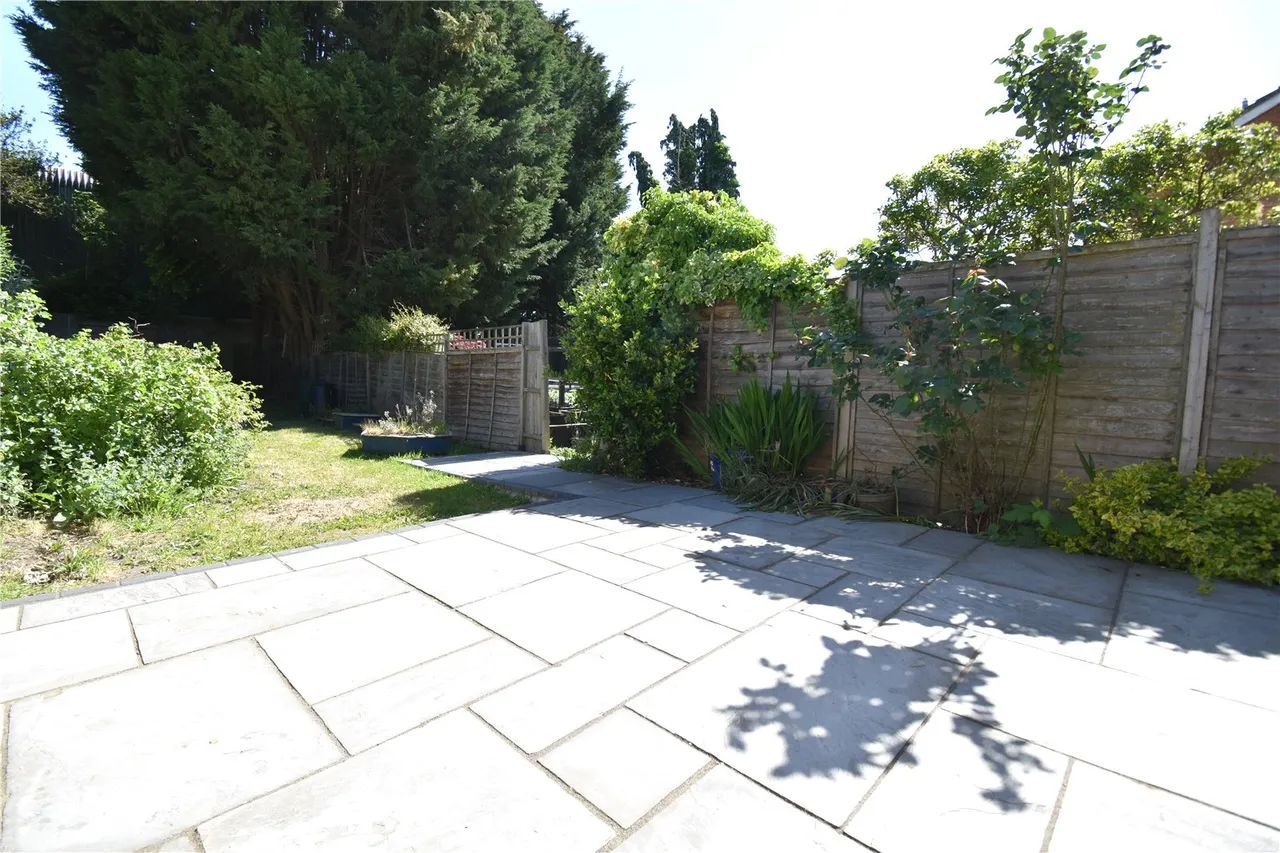 Holly Road, Aldershot, Hampshire, GU12 4RL, photo 12