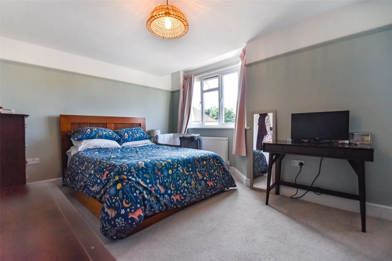 Holly Road, Aldershot, Hampshire, GU12 4RL, photo 6