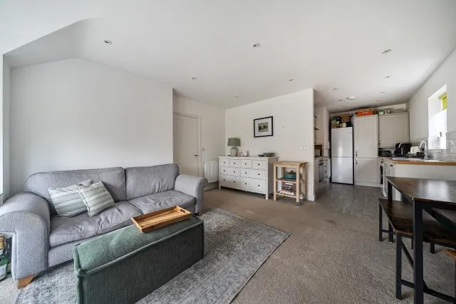 Rowles Close, Kennington, OX1, photo 5