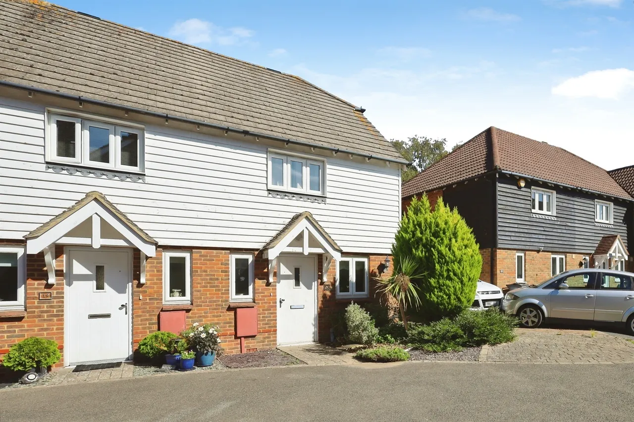 Shetland Close, Hailsham, BN27, photo 13