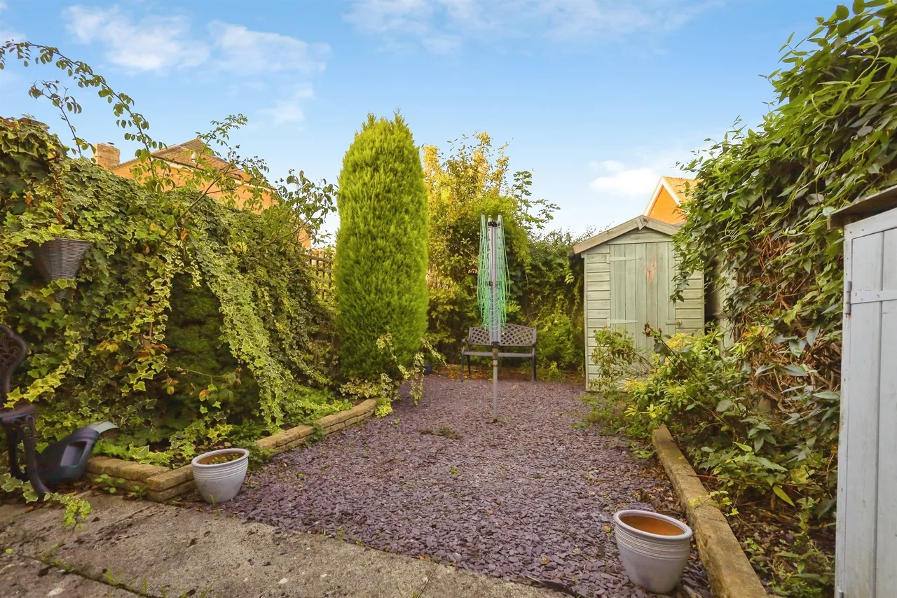 Shetland Close, Hailsham, BN27, photo 9