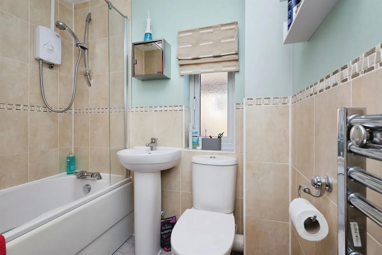 Shetland Close, Hailsham, BN27, photo 12