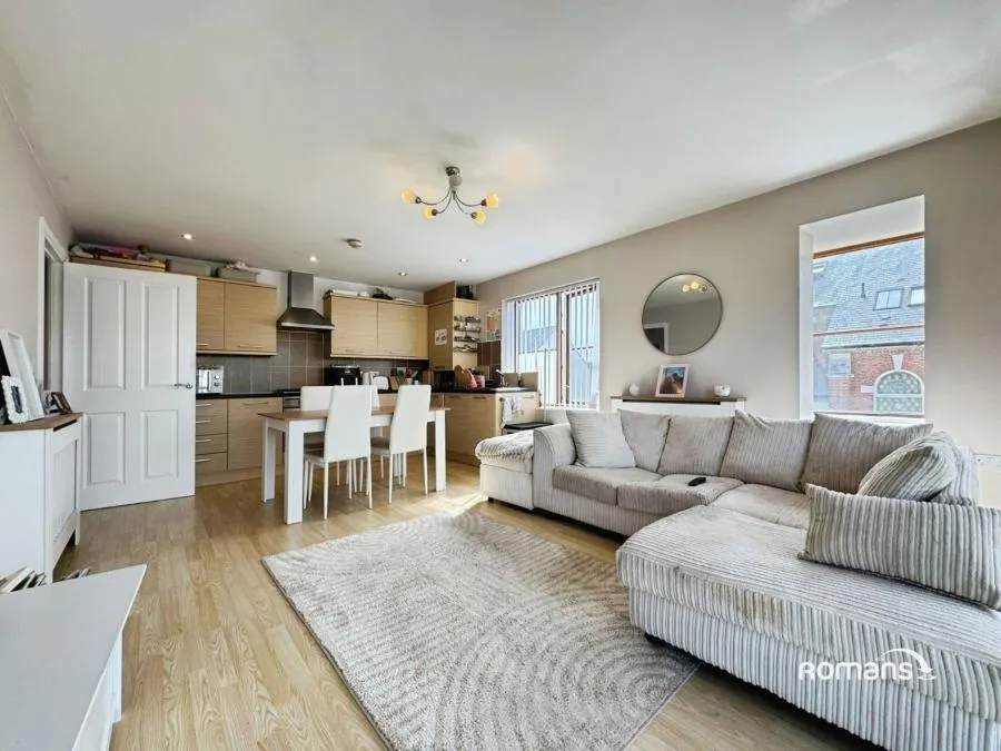 Greenlands Road, Basingstoke, RG24, photo 5