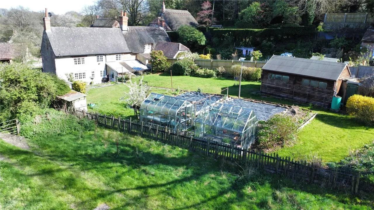 Milton, East Knoyle, Salisbury, Wiltshire, SP3 6BJ, photo 2