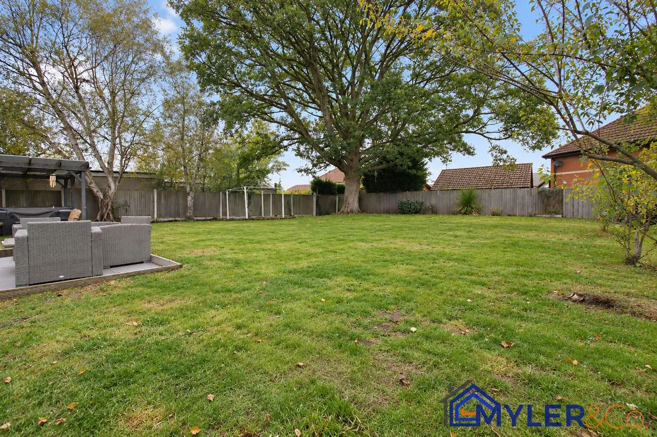 Lunts Heath Road, Widnes, photo 27