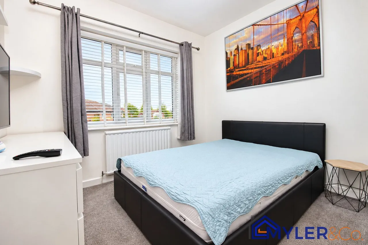 Lunts Heath Road, Widnes, photo 20