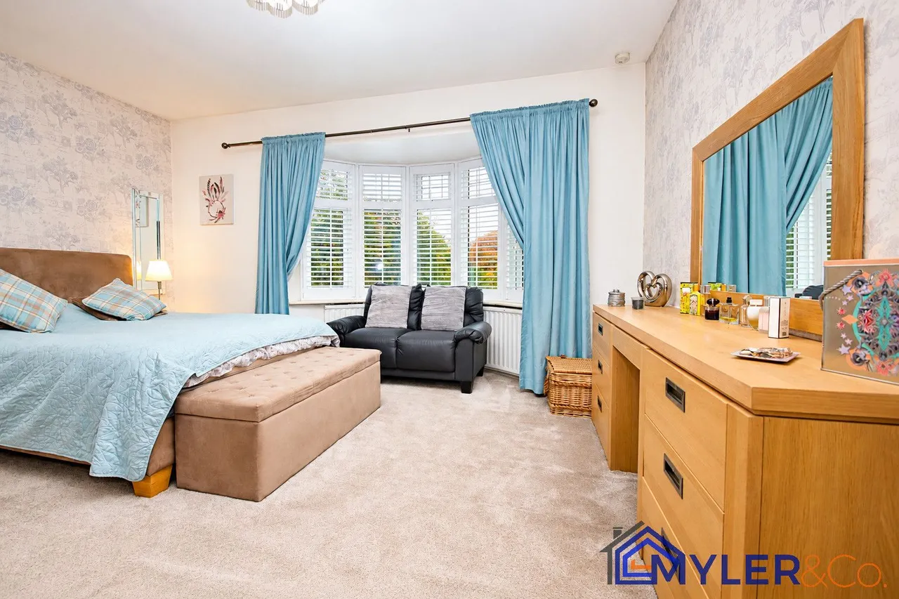 Lunts Heath Road, Widnes, photo 17