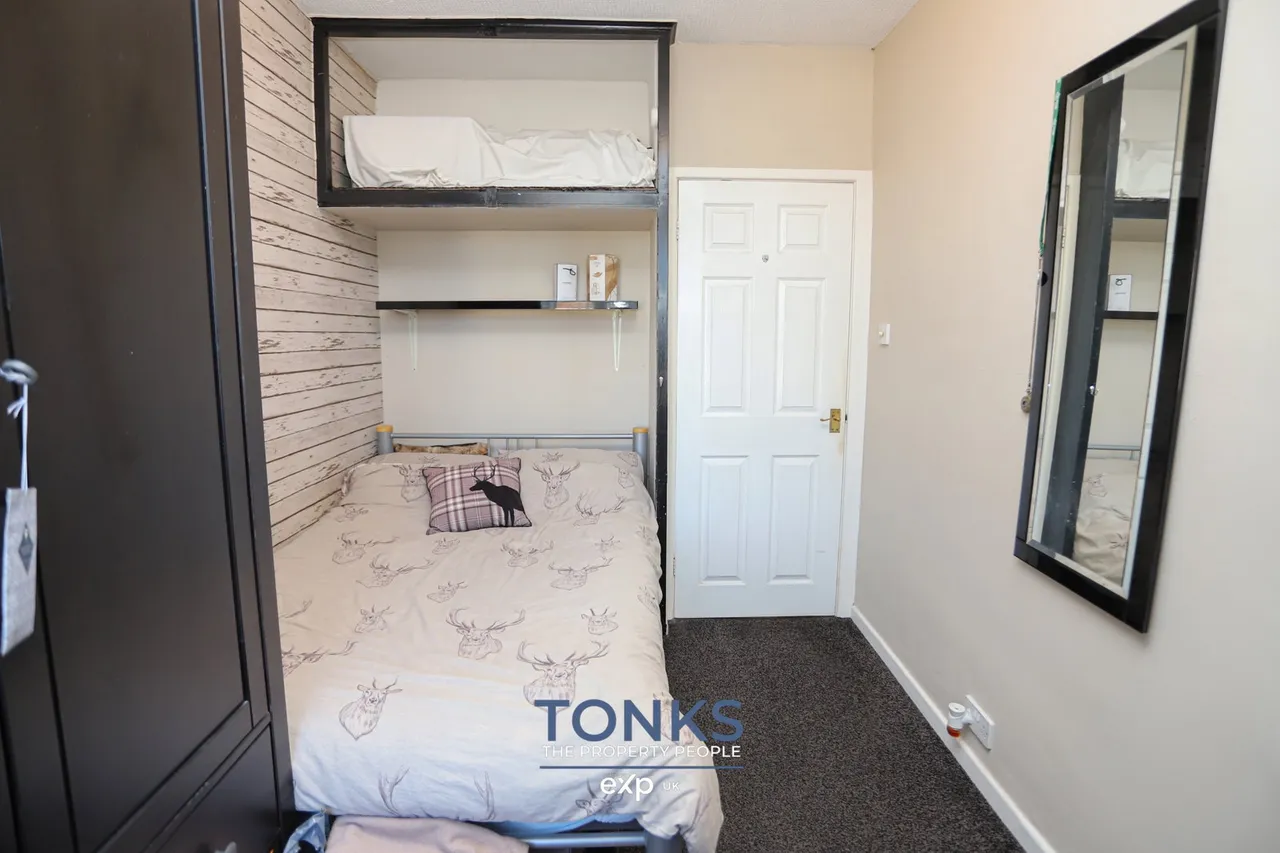 Thimblemill Road, Smethwick, B67, photo 16