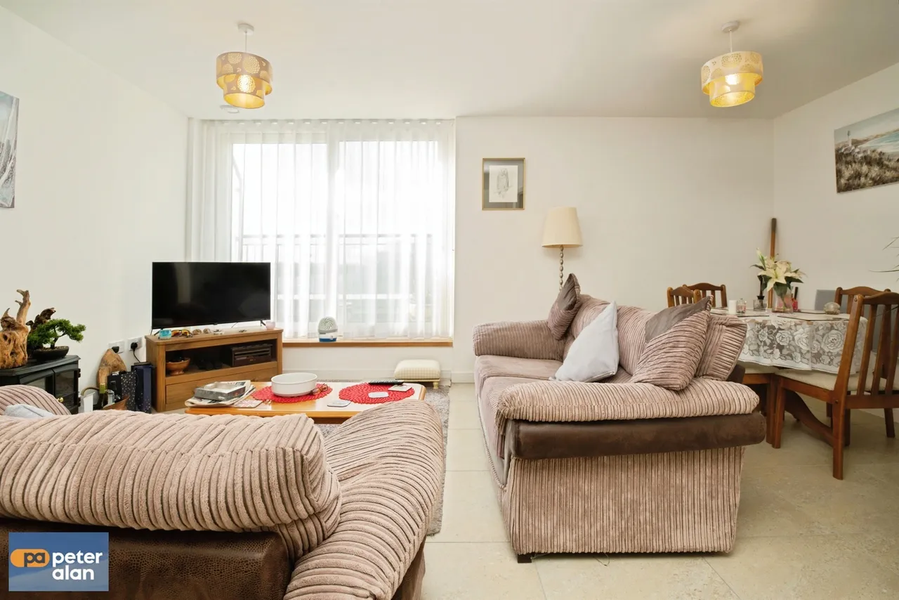 Ferry Court CARDIFF, CF11, photo 5