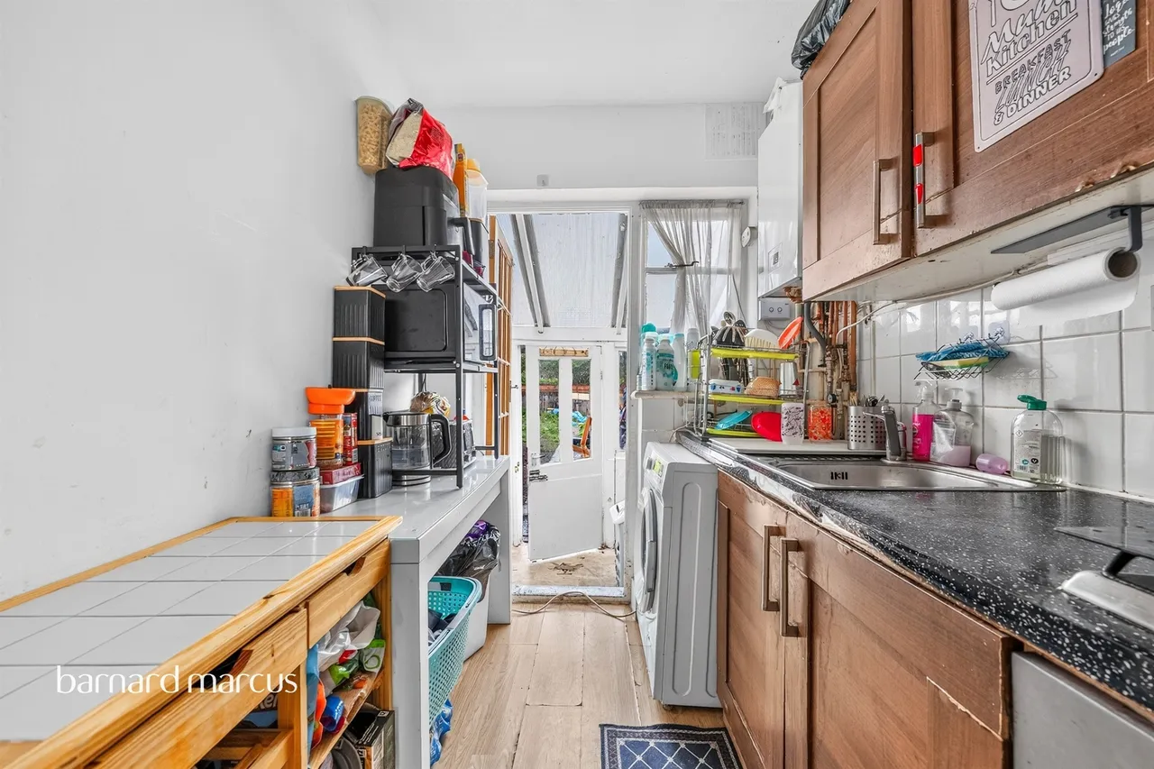 Kynaston Avenue, Thornton Heath, CR7, photo 5