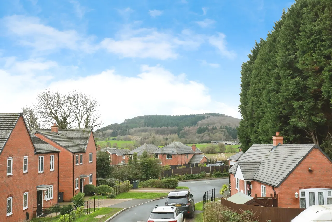 Turnpike Close, Worcester, WR6, photo 10