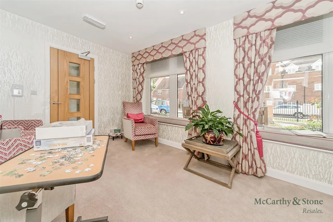 Primett Road, Stevenage, SG1, photo 23