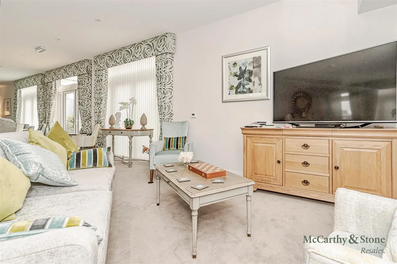 Primett Road, Stevenage, SG1, photo 22